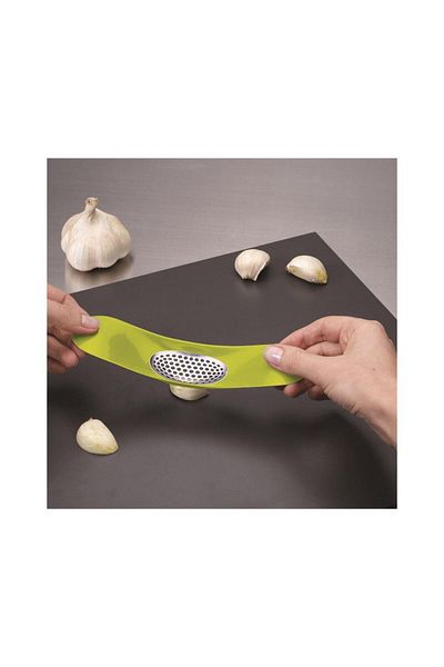Joseph Joseph Modalist Joseph 20062 Rocker Garlic Crusher, Green New Desinger 744636