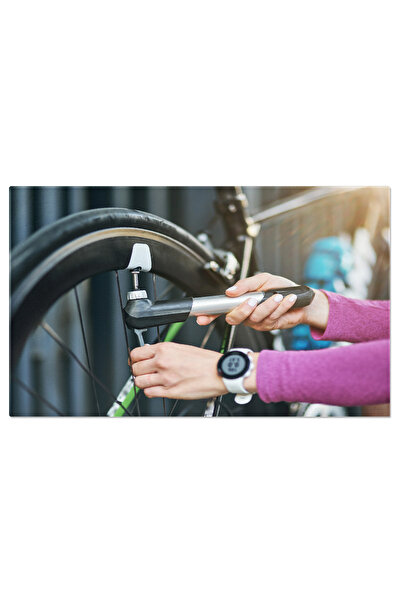 StoryGift Romania Tablou Canvas - Repararea Unei Biciclete, Umfland Anvelopa - Ciclism, Reparatie, Sport, Activit