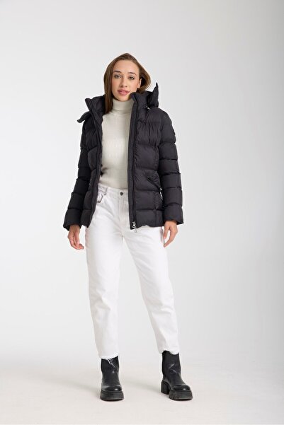 G-FOX Women's Short Stand Collar Water Repellent down Coat – Padded, Detachable Hood, Lightweight and Stylish 8531