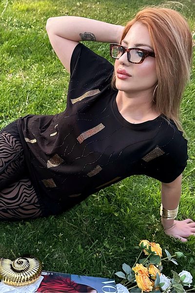 RICH GLAM Loose Cut Crystal Stone Large Size Crew Neck Cotton Black Stylish Women's Blouse T-Shirt T-Shirt