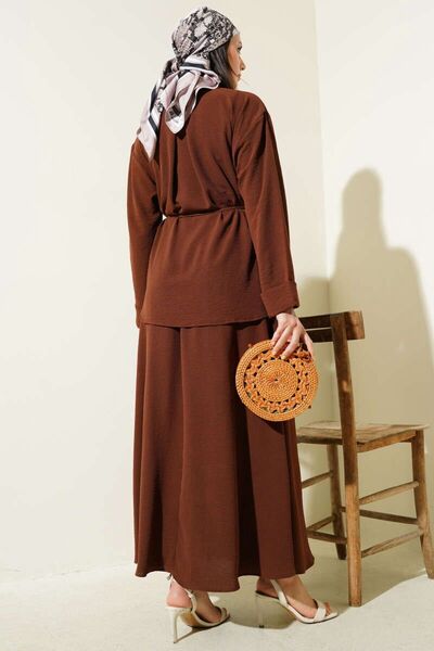 YILMAZBARMAZ γυναικείο κοστούμι ayrobin με λεπτομέρεια με ζώνη