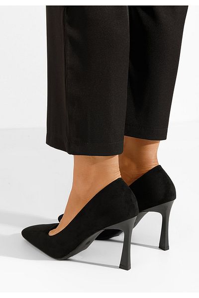 B T Shoes Pantofi Cu Toc Subtire Vuria Negri