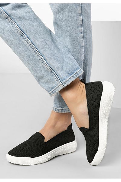 B T Shoes Akova Women's Casual Shoes Black