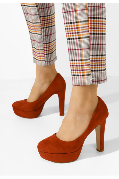 B T Shoes Oranžové lodičky na platformě Impression