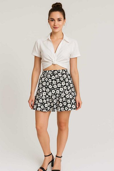 gigigiyim Fusta de damă cu model floral și pantaloni scurți negri