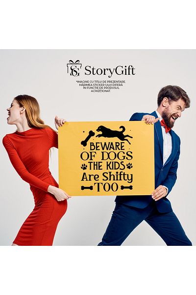 StoryGift Romania Sticker Eticheta 40CM Exterior cu un caine si cateva oase cu mesajul "Atentie la caini. Si cop