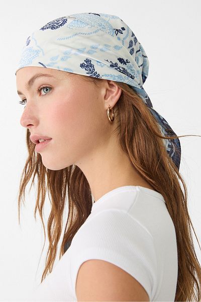 Stradivarius Coffee Scarf