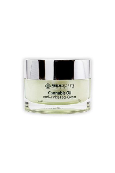 Fresh Secrets Cremă de față antirid cu ulei de canabis 95,8% naturala, 50ml