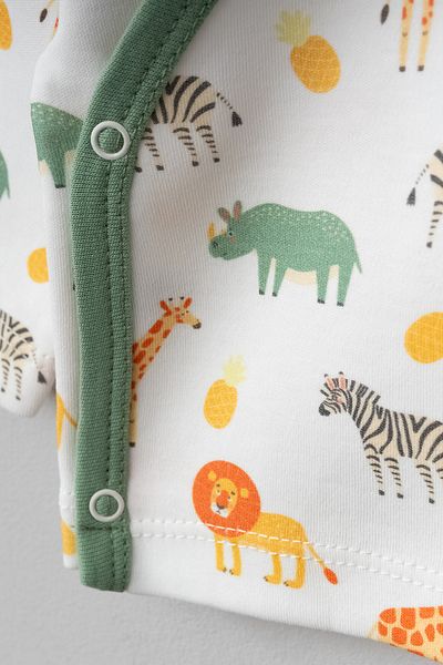 Bebitof 5-Piece Cute Animals Patterned Newborn Set