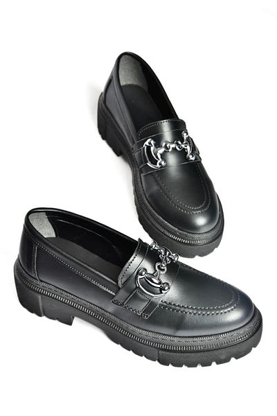 Fox Shoes P6520343009 Черни дамски ежедневни обувки с дебела подметка
