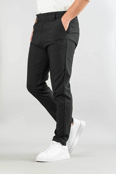 bombe Ανδρικό παντελόνι Jogger Slim Fit Anthracite Slim Fit Μαύρο