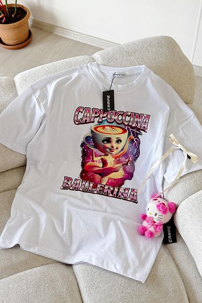 Carpe Cappucinna Ballerina Oversize T-Shirt