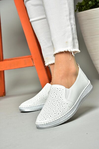 Fox Shoes S540600303 Pantofi de damă casual alb din piele naturală