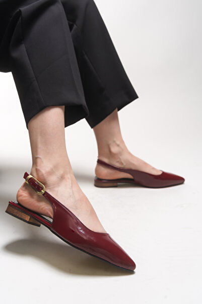 Riccon Issagalyn Women's Pointed Toe Heeled Shoes 0012111 Claret Red Patent Leather