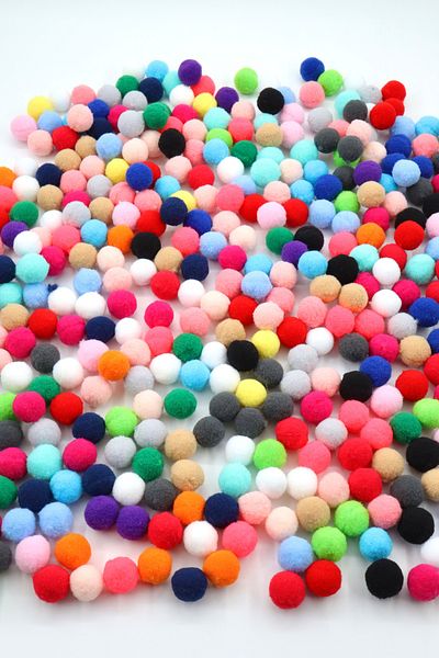 YENİCİ Pompom 500 Pieces 1St Quality (2 cm)