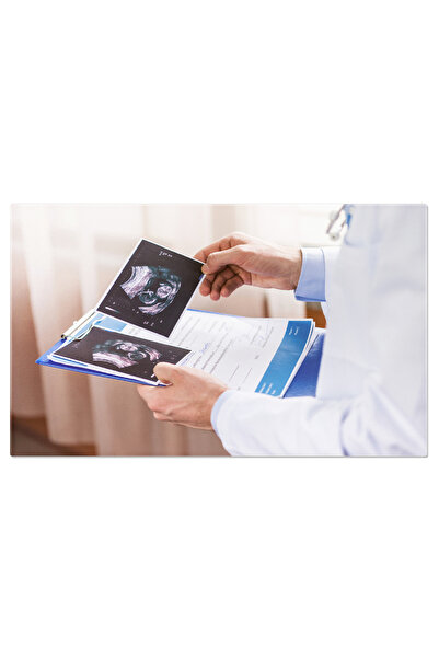 StoryGift Romania Tablou Canvas: Dedicatia unui Doctor intr-o Clinica Moderna...
