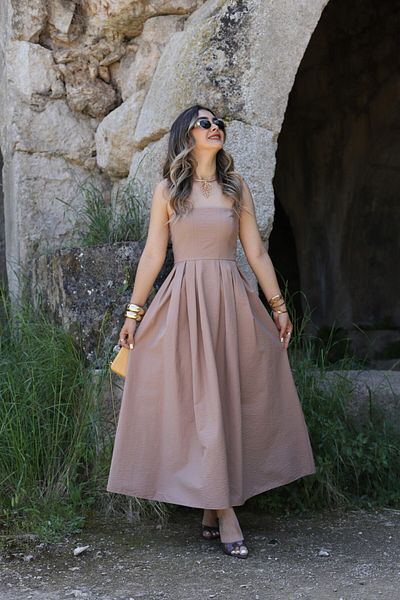 bytugcekaya Καφέ Στράπλες Πλισέ Φόρεμα