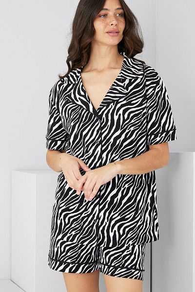 Siyah İnci Black and White Zebra Pattern Cotton Buttoned Ribbed Knitted Shorts Set7885