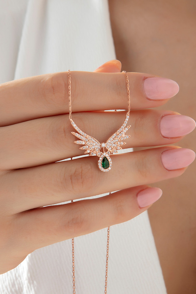 SARIASLAN Işıklı Kutuda Yeşil Taşlı Rose Gold Melek Kanadı Gümüş Kolye