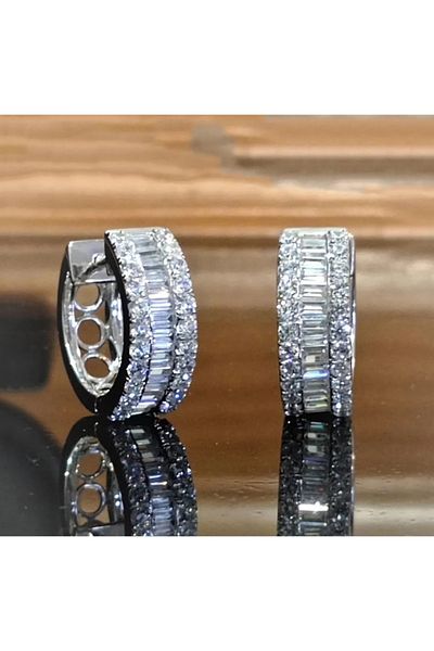 reyselstyle Unisex Zircon Stone Luxury Hoop Earrings