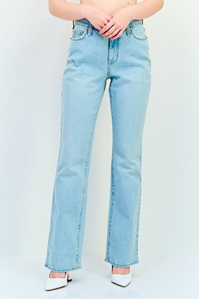 Universal Thread Women Bootcut Fit Washed Stretchable Denim Jeans, Light Blue