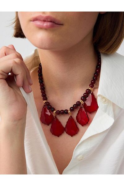 Jimmy Key Adjustable Necklace with Red Opaque Leaf Figure