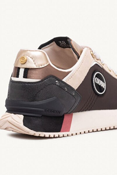 Colmar Γυναικεία παπούτσια Travis Plus Glare Dkbrown