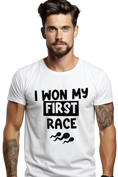 StoryGift Romania Tricou Barbati Cu Mesajul In Engleza "i Won My First Race" - Am Castigat Prima Mea Cursa F Stg