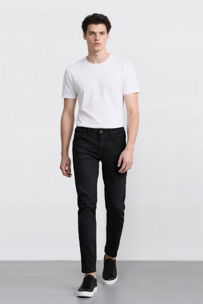 DeFacto Sergio Regular Fit Normal Kalıp Normal Bel Boru Paça Siyah Jean Pantolon W6868az25sp