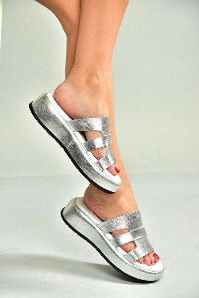 Fox Shoes U296444003 Срібні жіночі тапочки з товстою підошвою