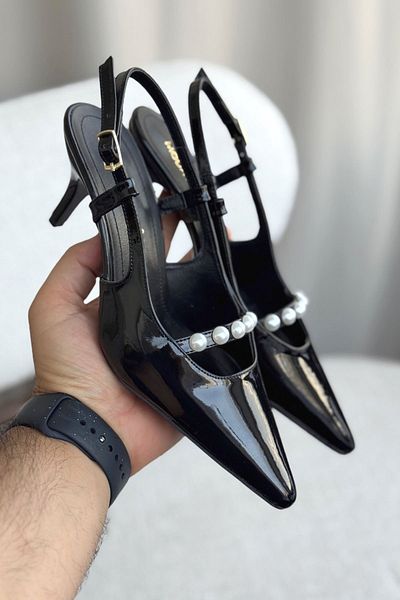GOFFSHOES Women's Justin Pearl Low Heels - Black-Patent