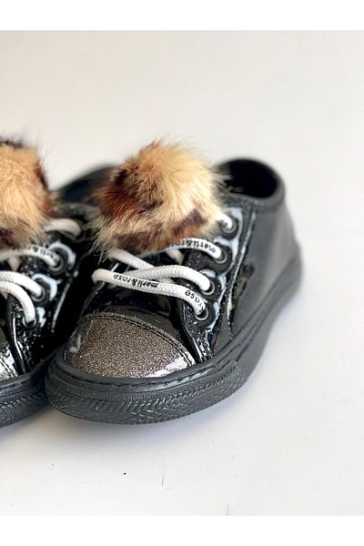 Merli&Rose Pantofi sport cu pompon cu sclipici negre pentru fete