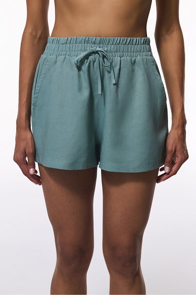 Penti Hellgrüne Mini-Shorts aus natürlichem Leinen