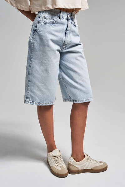 its basic Kadın Snow Kot Rengi 4s5-3 Maxi Boy %100 Koton Denim Bermuda Şort