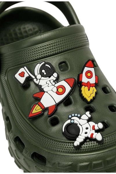 Kinetix Nesa-P 24/29 Children's Emoji Closed Front Pvc Slippers
