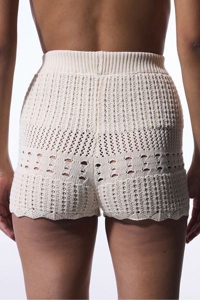 Penti Steinfarbene Mini-Shorts mit Colette-Stickerei