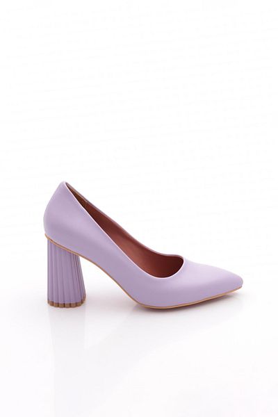 DGN 660-22Y Women's Pointed Toe Low-cut Galvanized Heeled Shoes