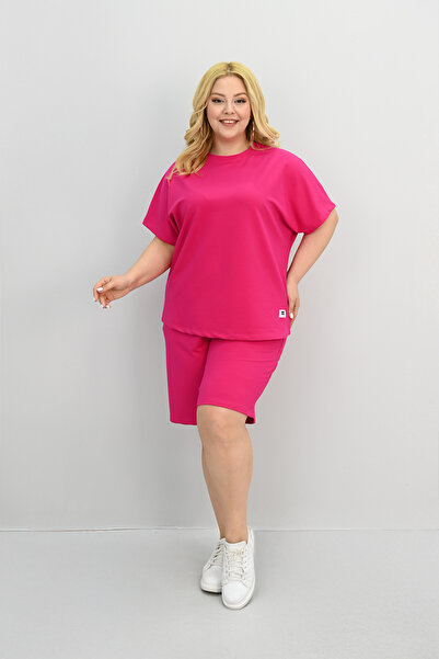 Koza Butik طقم شورت نسائي مقاس كبير بأكمام قصيرة وتفاصيل ملصق 8194-25