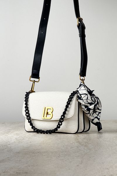 DSN Stylish Hand and Shoulder Bag with Canvas Textured Chain Detail + Scarf Gift