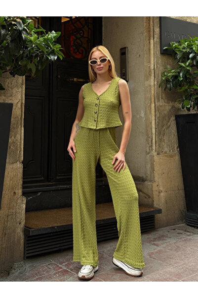 hazelin Women's Pistachio Green Elastic Waist Seersucker Fabric Pants Hzl24S-Zk13261