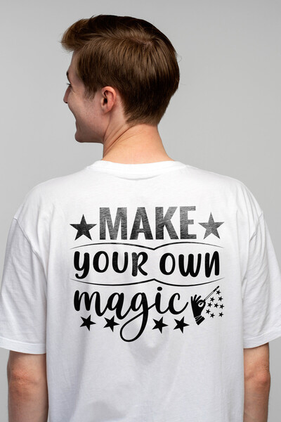 StoryGift Romania Tricou bărbătesc pentru cei care își creează propria magie,...