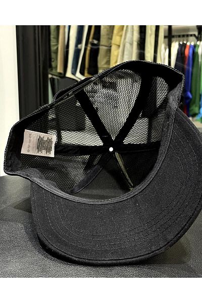 Higo Man Unisex Hat with Replaceable Square Patch