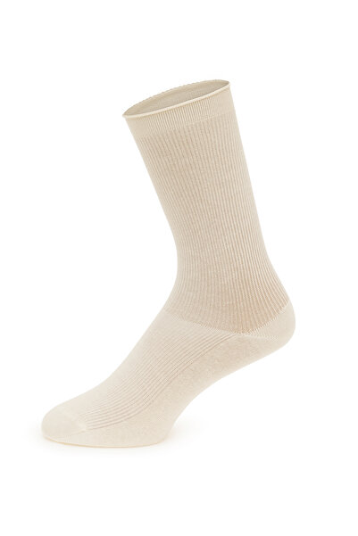 Pierre Cardin Women's Ecru Socket Socks 50308202-Vr019