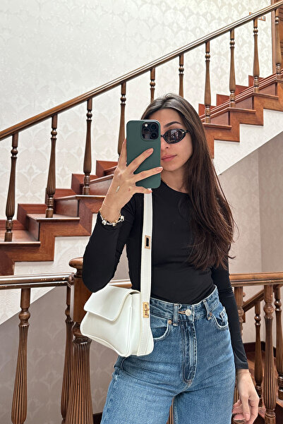 NOTHING Women's White Adjustable Gold Lock Strap Covered Baguette Bag Alessa