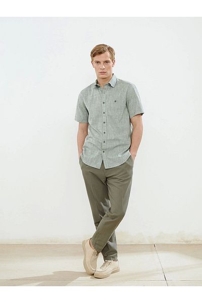 LC Waikiki Ανδρικό πουκάμισο LCWAIKIKI Classic Green Regular Fit με λινό μείγμα