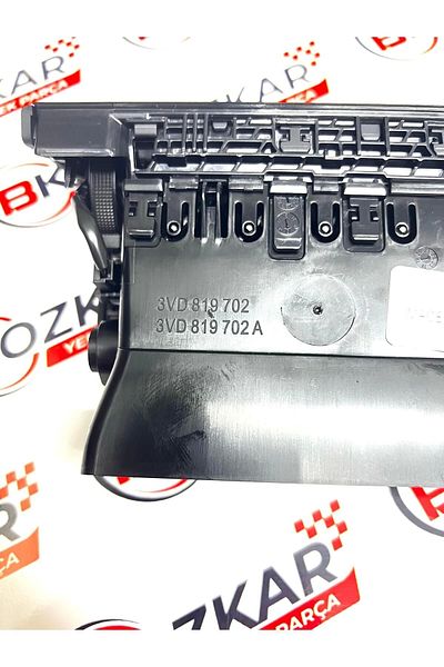 BOZKAR 3V0819702C Skoda Super B 2015>> Right Air Vent Grille