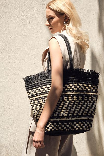 Touché Privé Patterned Straw Bag