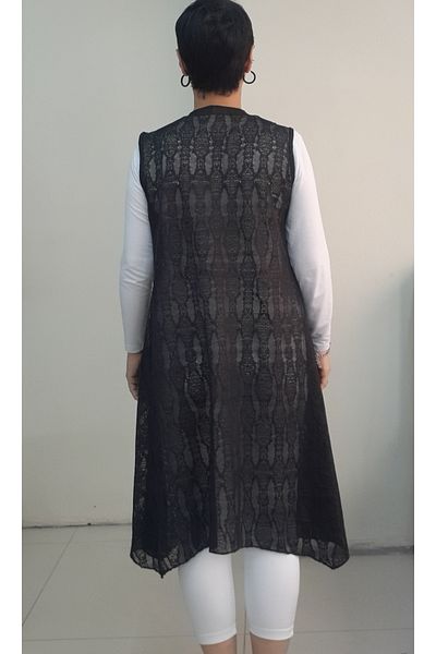 Mertcan Butik Black Asymmetrical Cut Loose Lace Vest