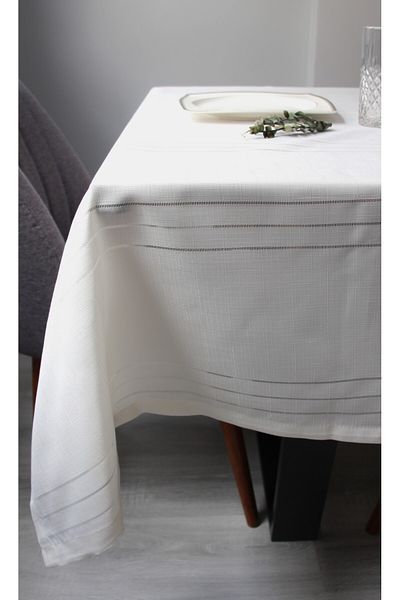 DDHOME Worry-Free Stain-Proof 160X220 Size Fabric Tablecloth 7001-Clbr
