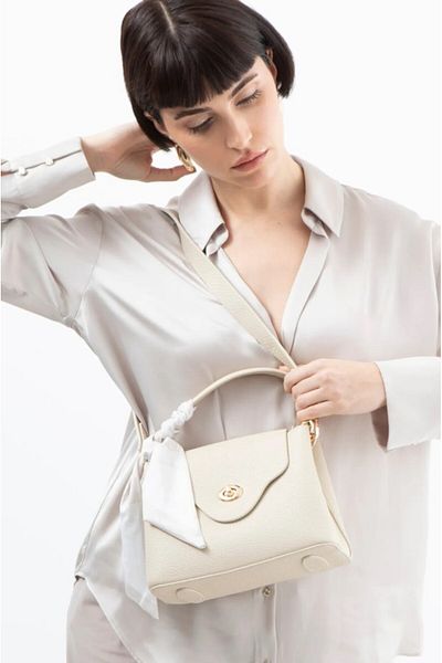 Matthew Cox Women's Handbag Byn2353 Std Beige